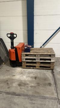 BT Pallettruck LWE180